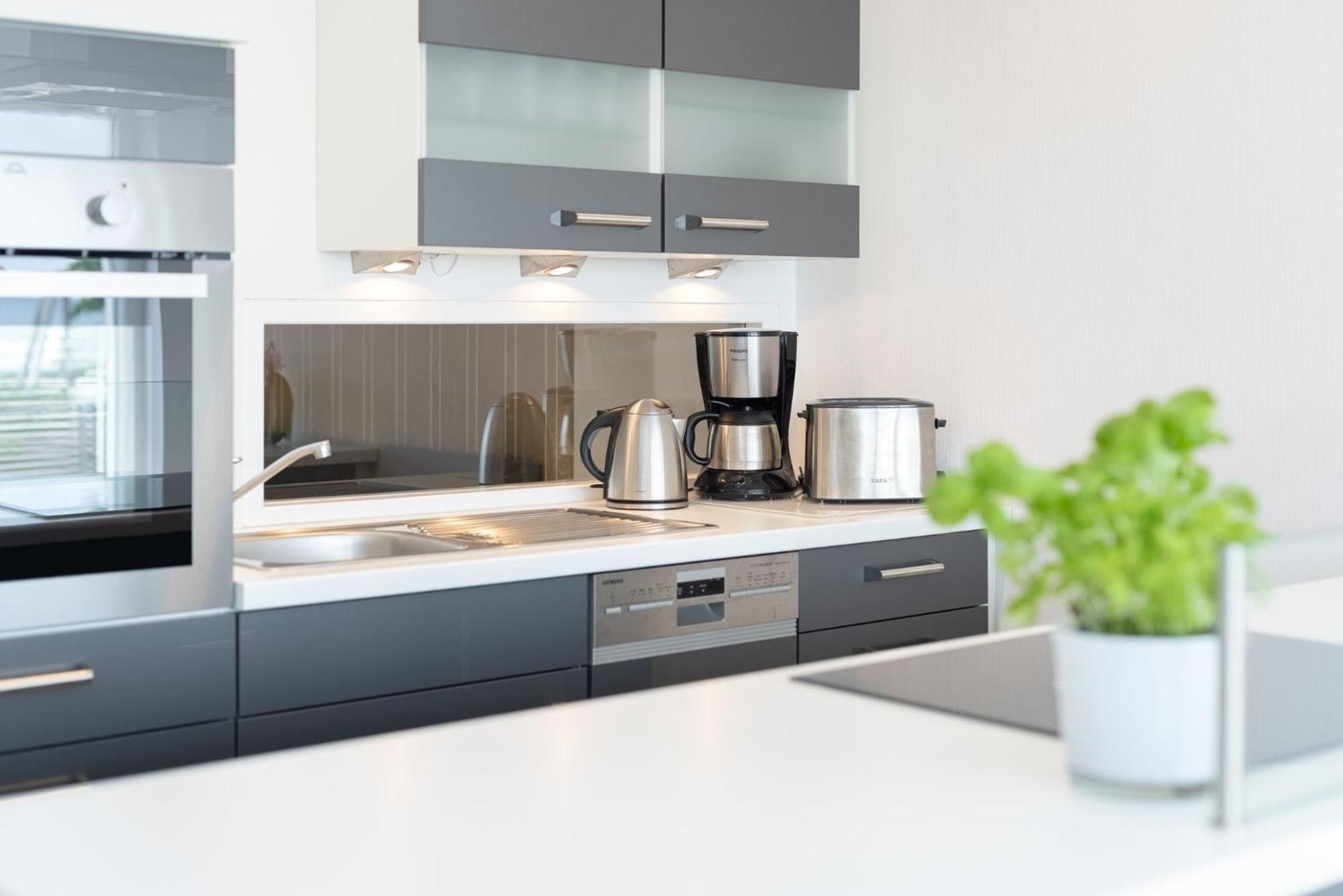 First Floor Apartment ฮัฟฟ์ครูก ภายนอก รูปภาพ